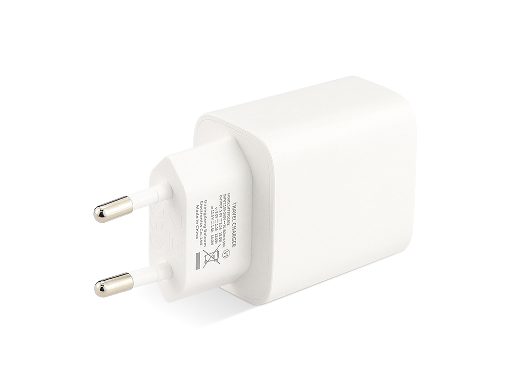 UF73PD1801 欧规18W手机充电器9V 2A充电头单C